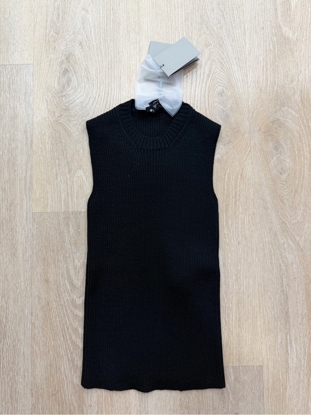 Tom Ford Wool Black Sleeveless Knit Shell